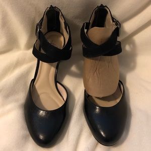 Life Stride Velocity w/memory foam Marlene Size 8M